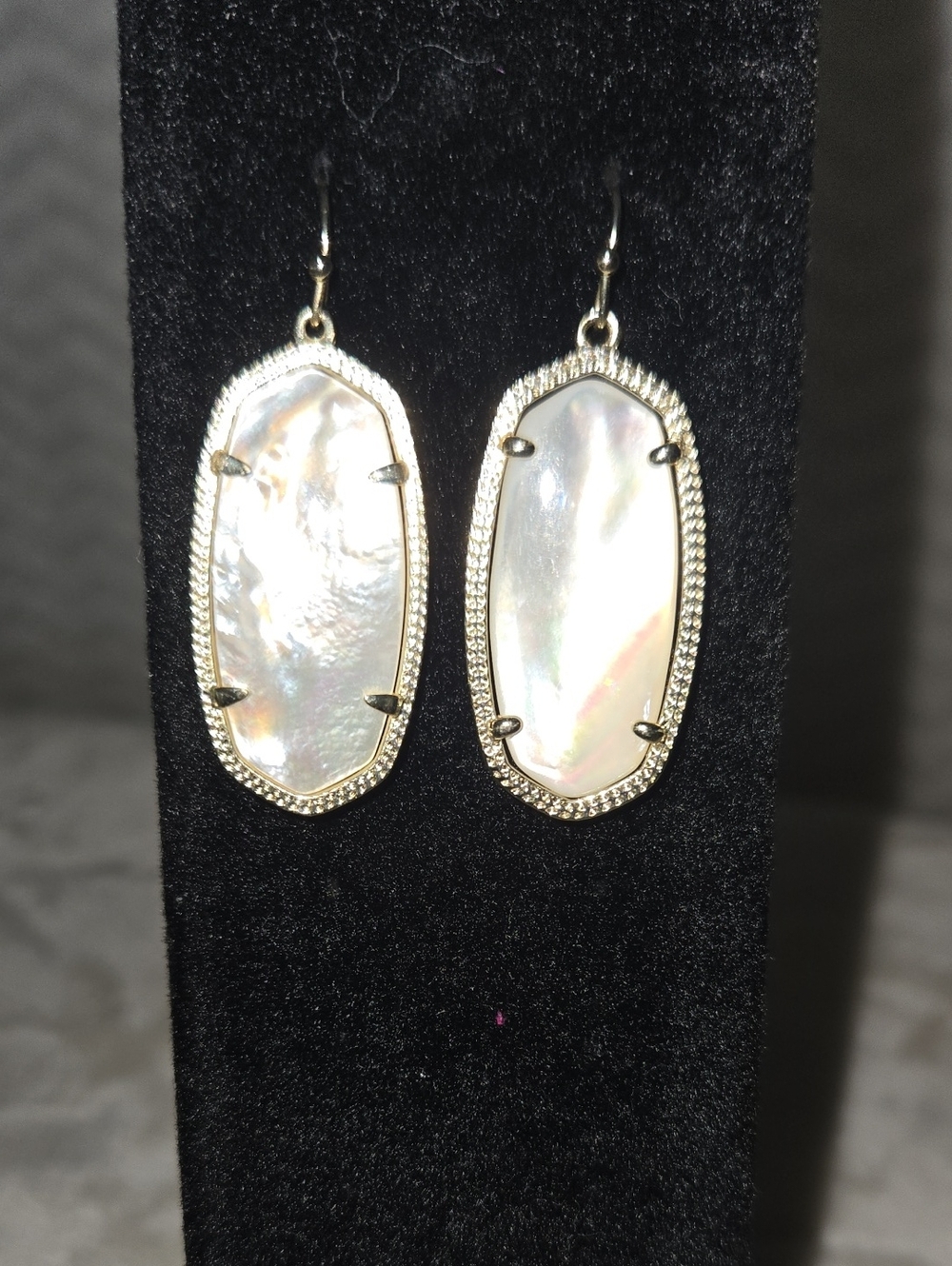 Irregular Mother-of-Pearl Drop Earrings - White Shell